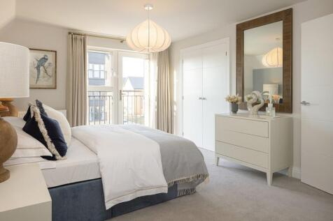 brooklands grove, weybridge