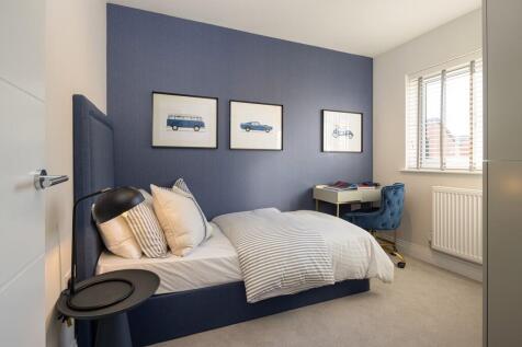 brooklands grove, weybridge