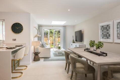 brooklands grove, weybridge