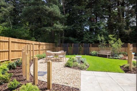 brooklands grove, weybridge