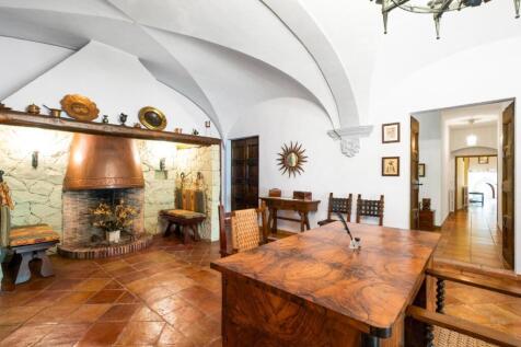 Property Image 37