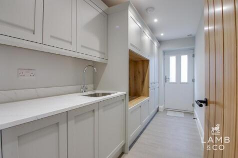 UTILITY/BOOT ROOM