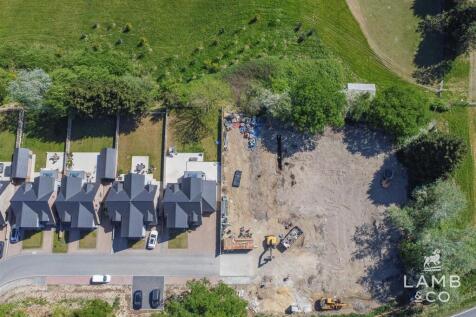 dji_fly_20250513_103638_33_1747129170783_photo_opt