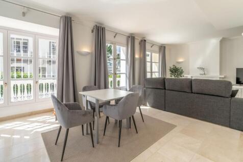 lounge / Diner 