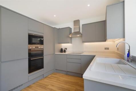 76 Clifton Road - Ku9lkUf8Fr7yPMeVobQ3.jpg