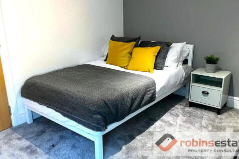 Bedroom 5b_169418842