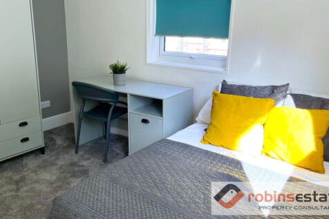 Bedroom 2a_169418842