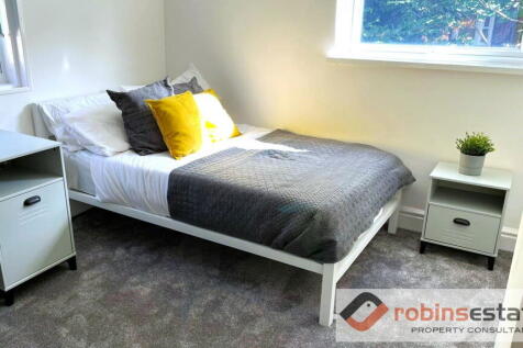 Bedroom 2b_169418842