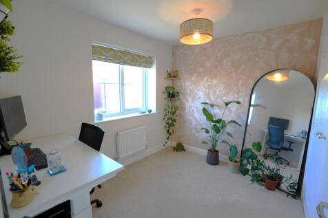 Upstairs Office 1 .jpeg