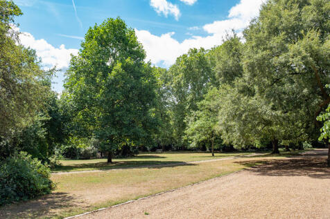 Ladbroke Sq Gdn