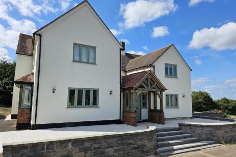 St Kenelms Road Romsley 1.jpg