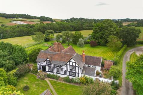 Worcester Road Harvington 1.jpg