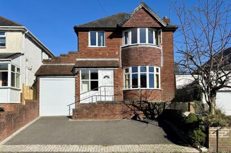 Highfield Crescent Rowley Regis 1.jpg