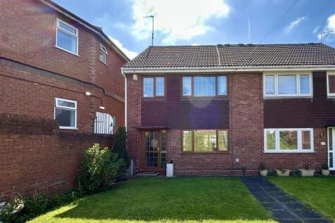 Reddal Hill Road Cradley Heath 1.jpg