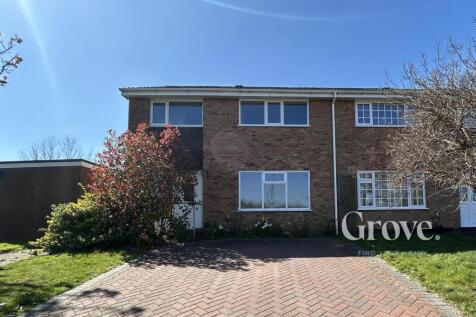Moat Drive Halesowen 2.jpg