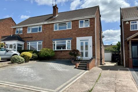 Barn Close Halesowen 1.jpg