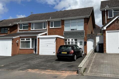 Acorn Road Halesowen 1.jpg