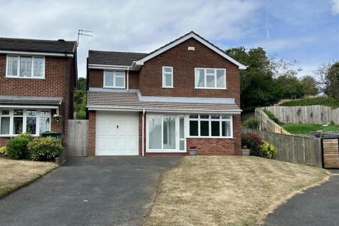 Midhill Drive Rowley Regis 1.jpg