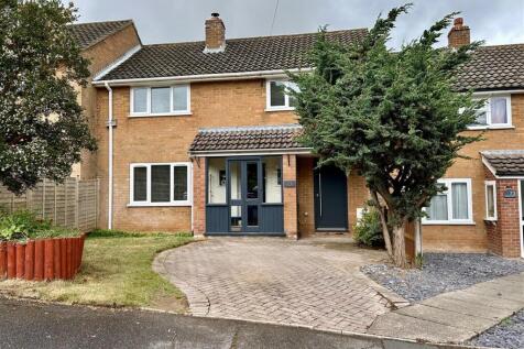 Waverley Crescent Romsley 1.jpg