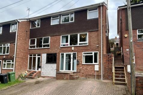 Loughton Grove Halesowen 1.jpg