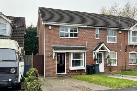 Tanglewood Close Quinton 1.jpg