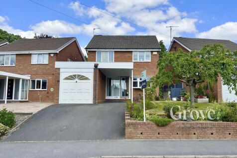 The Crescent Cradley Heath 2.jpg