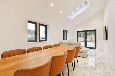 Open Plan Living 