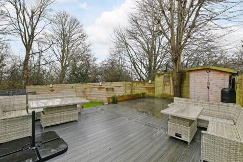 Wraparound Garden