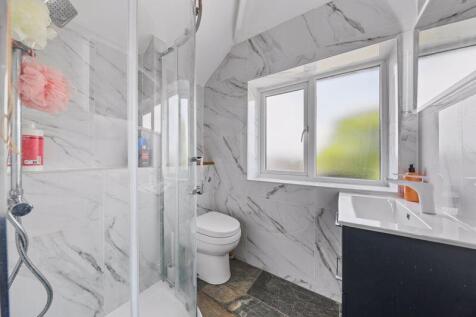 Shower-Room