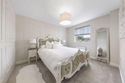 Bed2