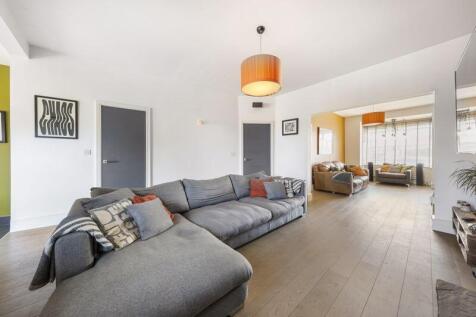 Sitting-Room