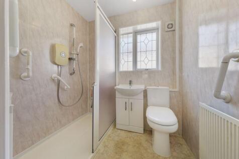 Shower-Room