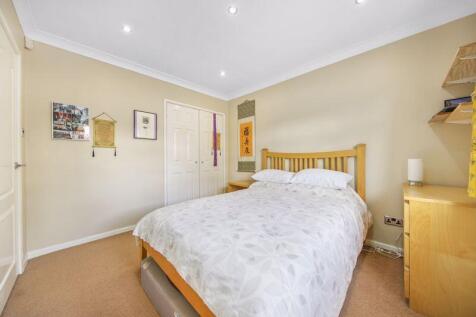 Bed2