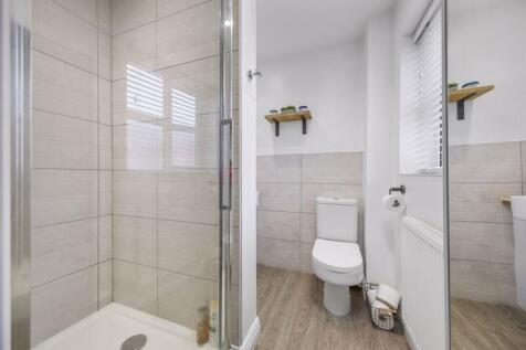 Ensuite.