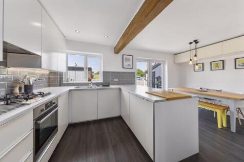Kitchen-Diner.