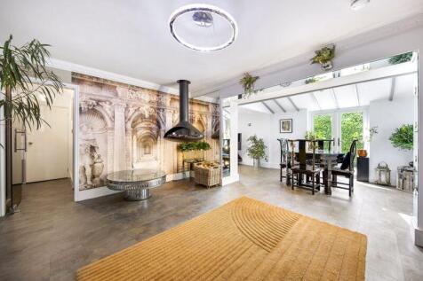 Sitting-Room