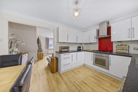 Kitchen-Diner.