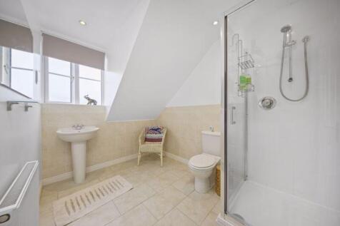 Ensuite.