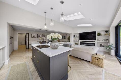 Kitchen 5
