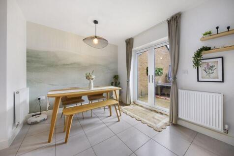Dining-Area.