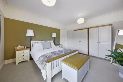 Bed2
