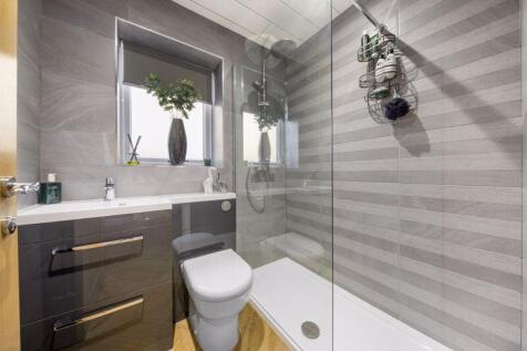 Shower-Room