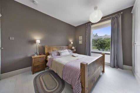 Bed1