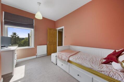 Bed2