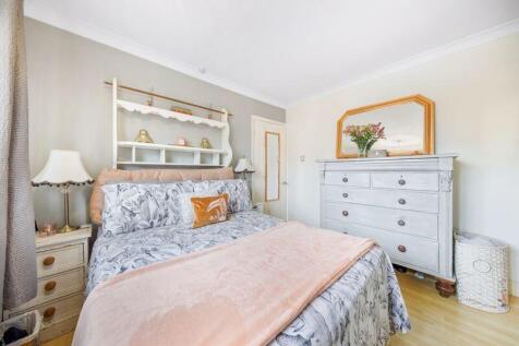 Bed1