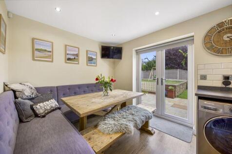 Dining-Area