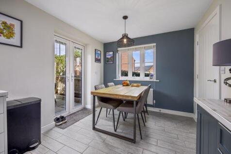 Dining-Area.