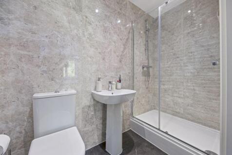 Ensuite.