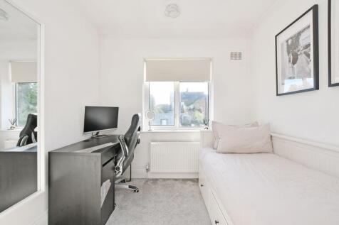 Bedroom2