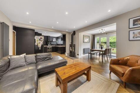Family-Room